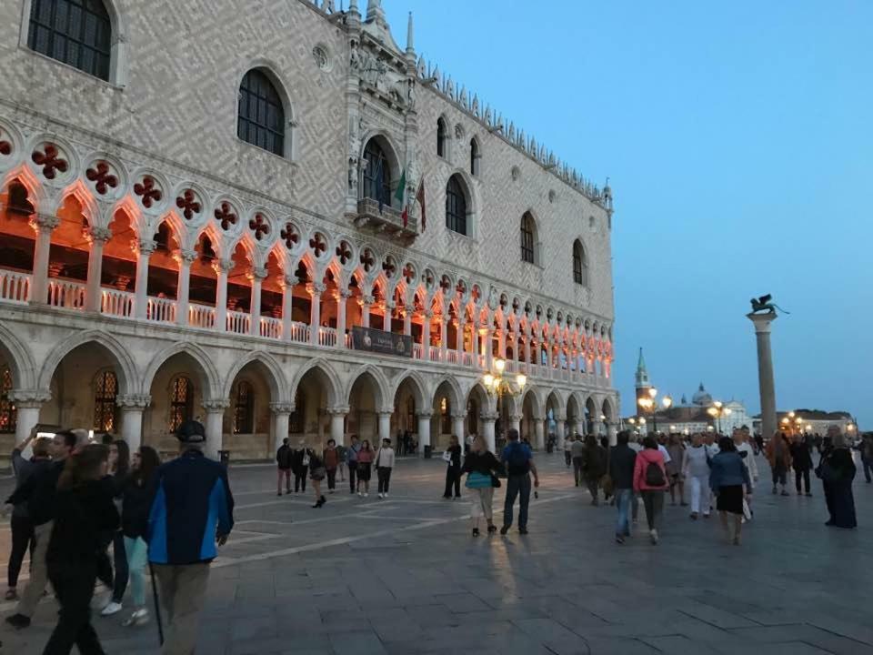 Ca' Frezzeria Veneza Exterior foto